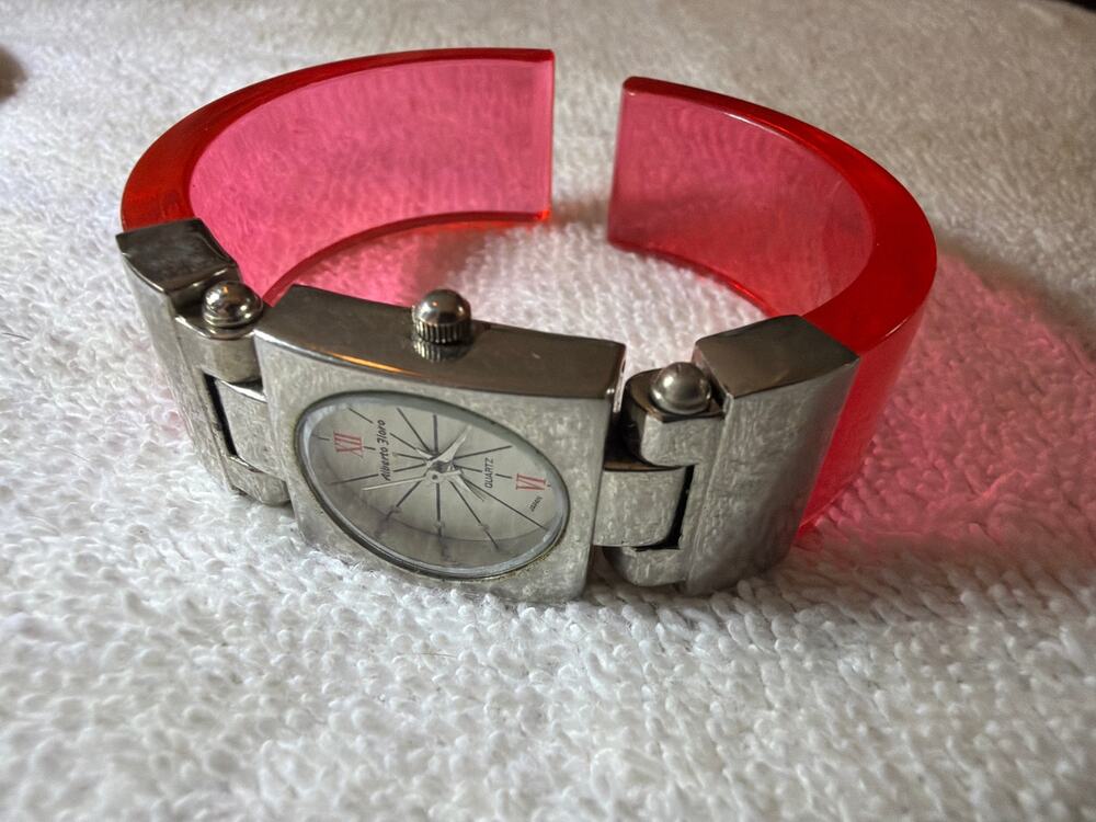 Alberto Fioro Quartz Watch Red Lucite Cuff Bracelet Japan Movt Women's Retro Y2K